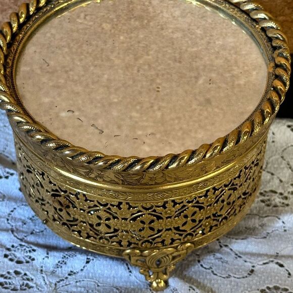 Vintage Mirrored Trinket Dish Filled with Jewelry - Picture 7 of 8